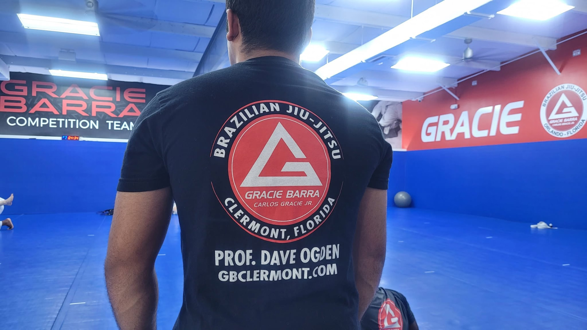 Dave teaching Brazilian jiu-jitsu